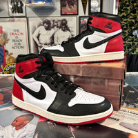 Black toe Jordan 1’s