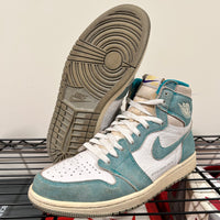 Turbo Green Jordan 1’s ( beaters )