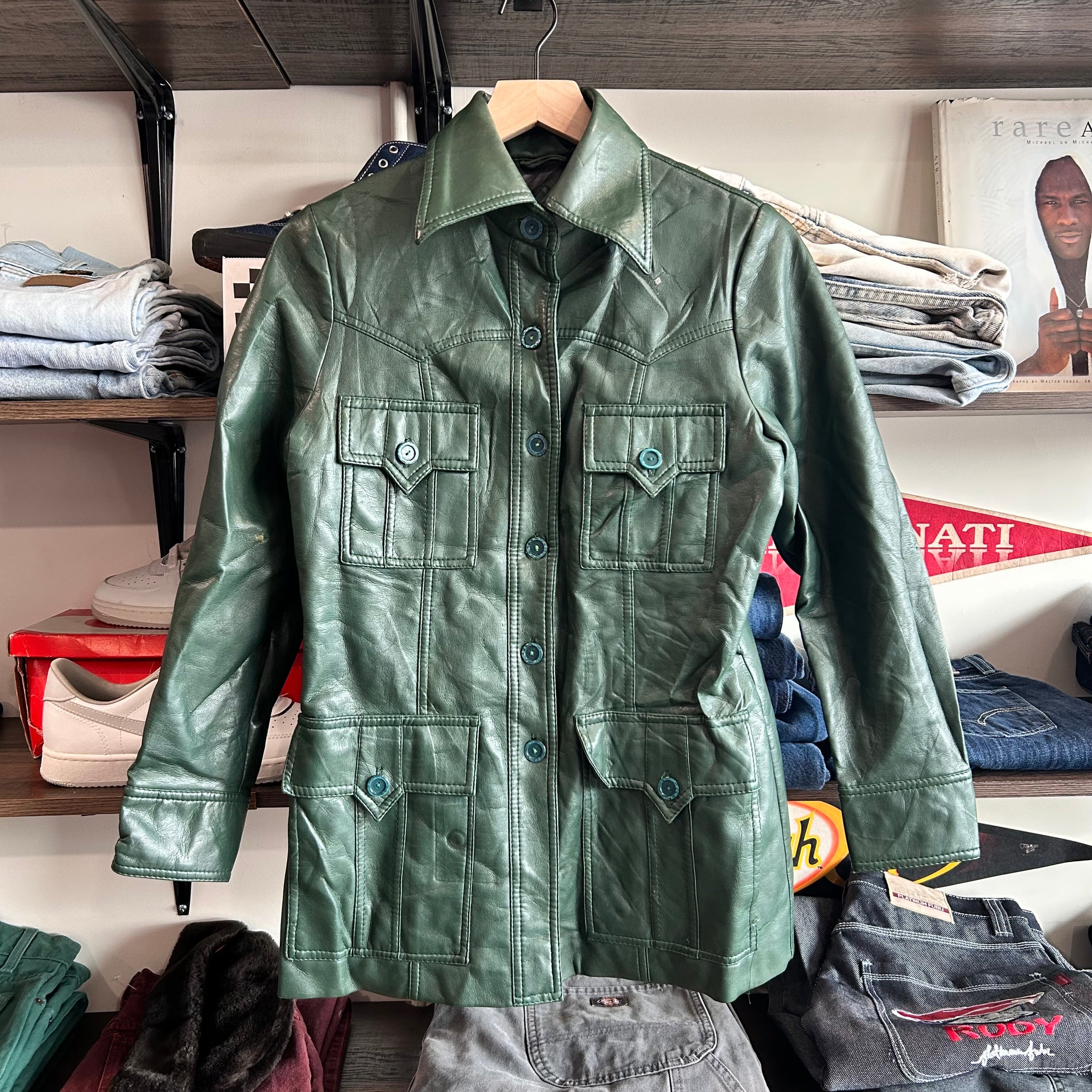 Pine green vintage 19980’s leather jacket