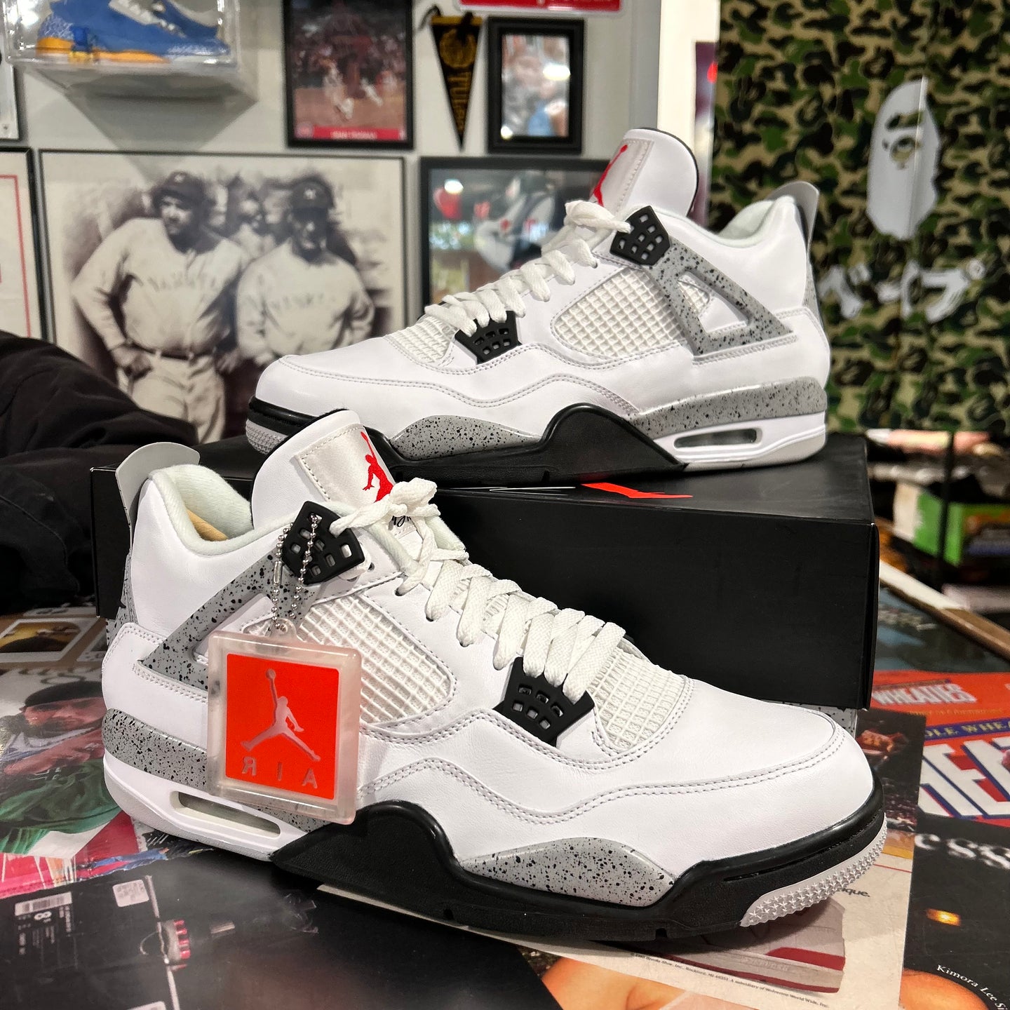 2016 Air Jordan 4 Retro OG “White Cement”