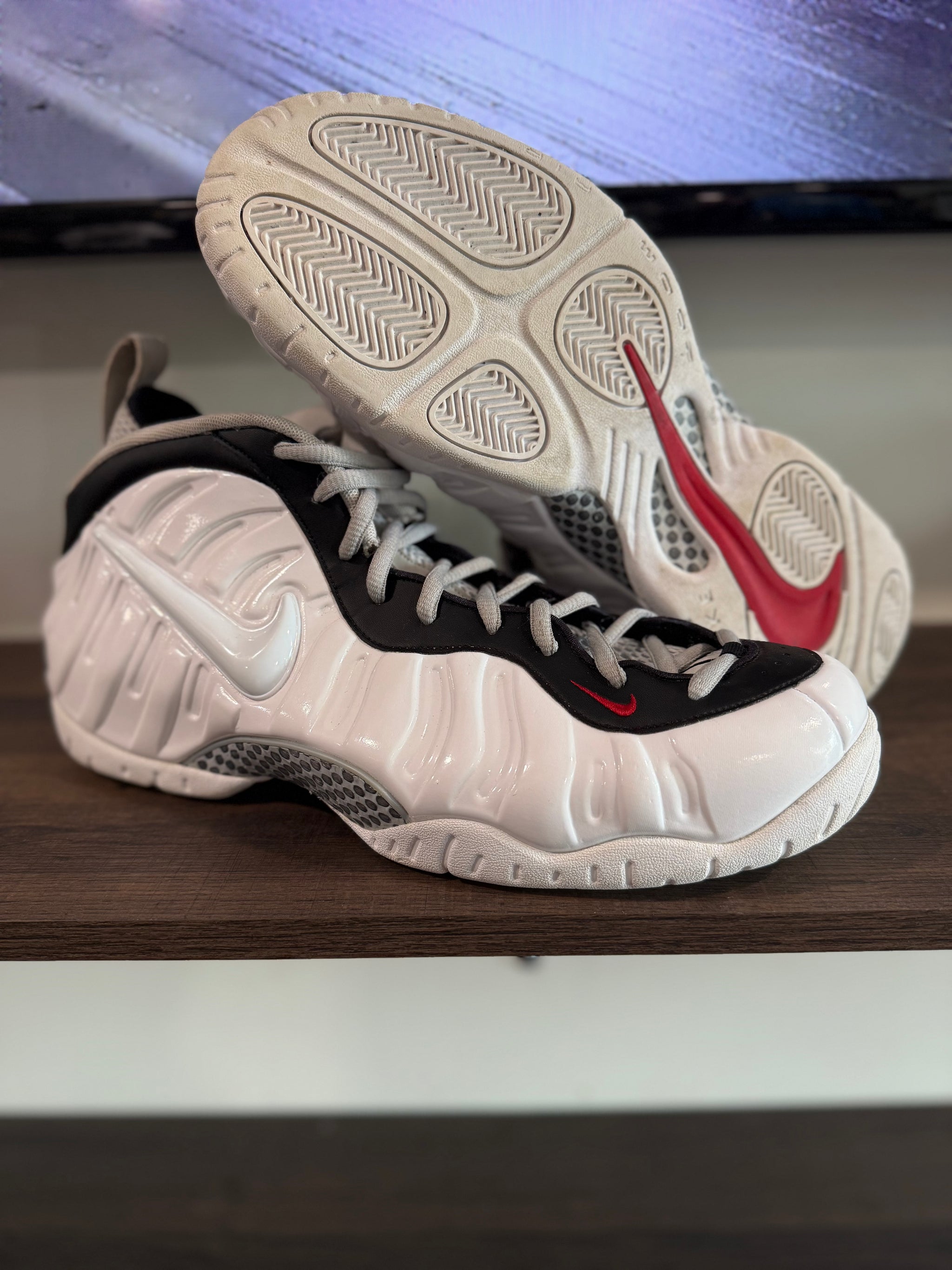 Nike Foamposite pro chrome white
