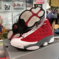 Red flint Jordan 13’s