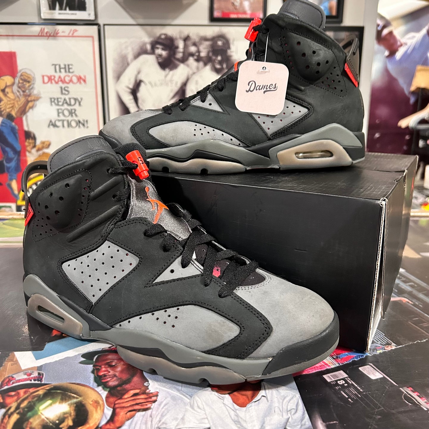 PSG Jordan 6’s