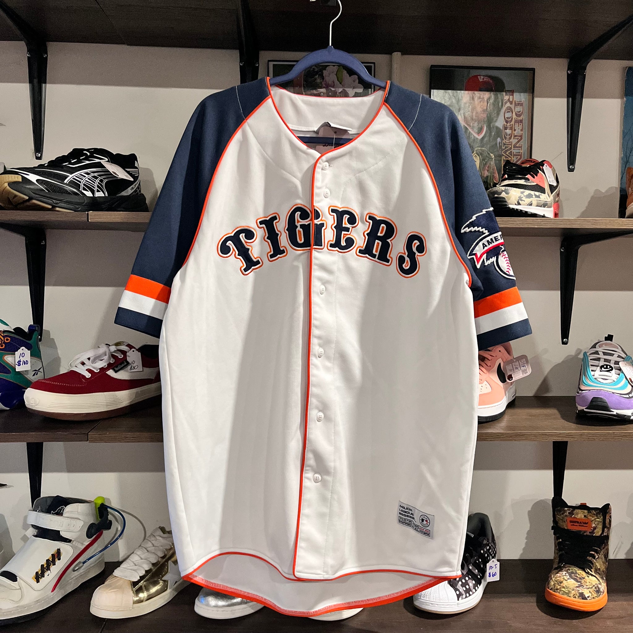 Detroit tigers jersey