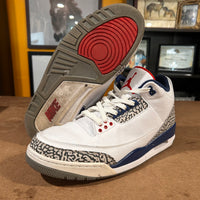 True blue jordan 3’s