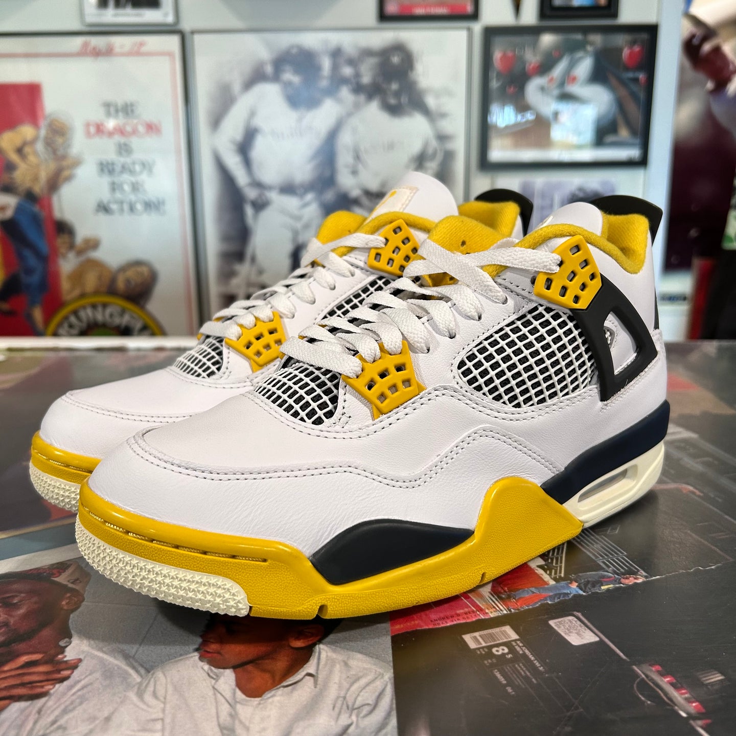 Sulfur Jordan 4’s