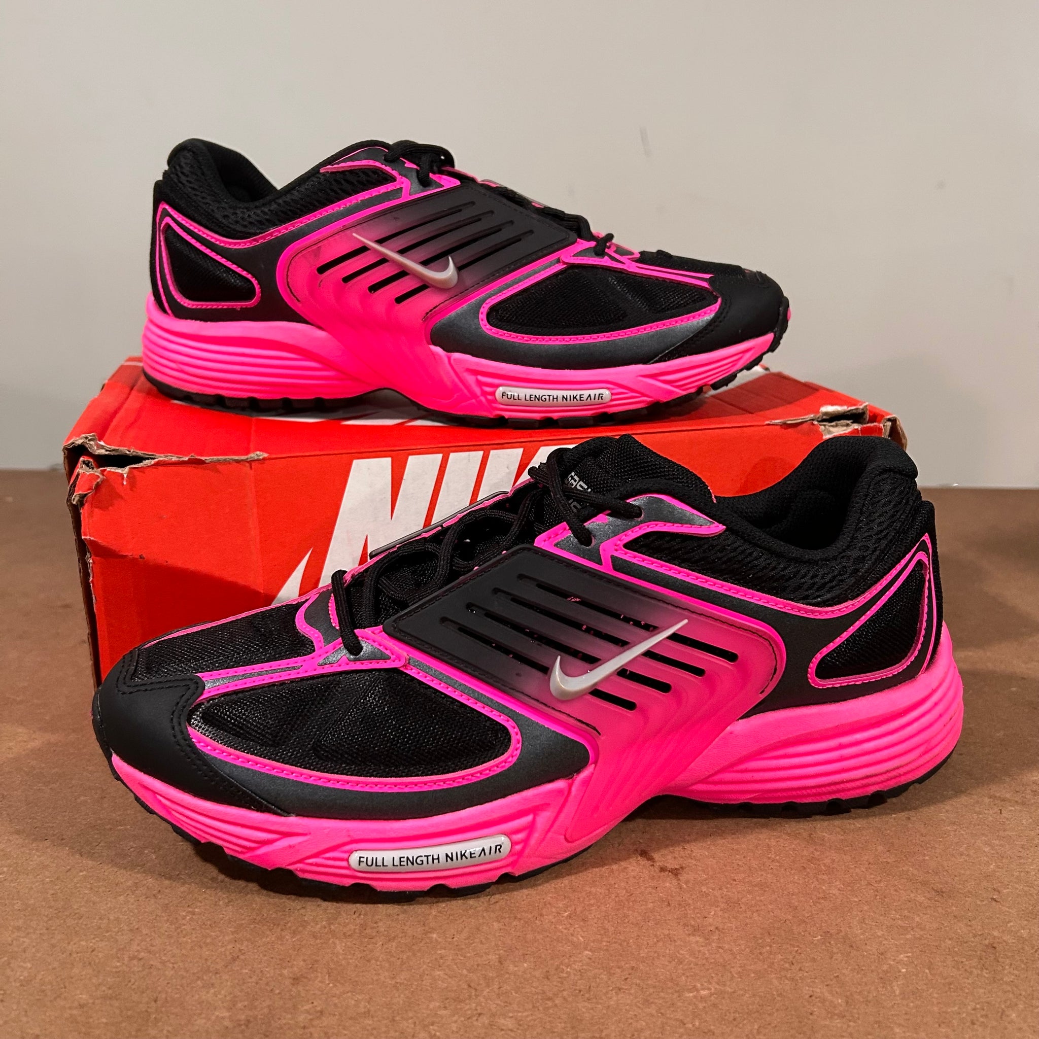 Nike Pegasus pink and black pre owned