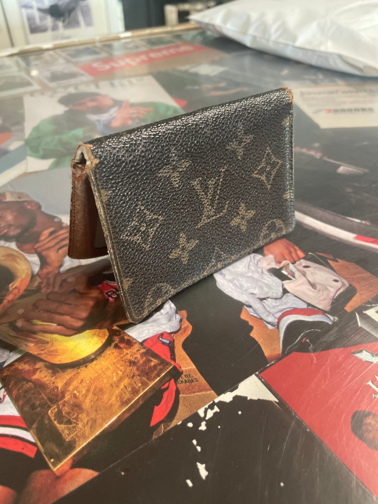 LV Wallet