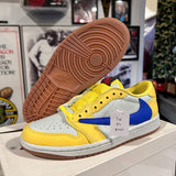 Travis Scott canary yellow ( woman’s )