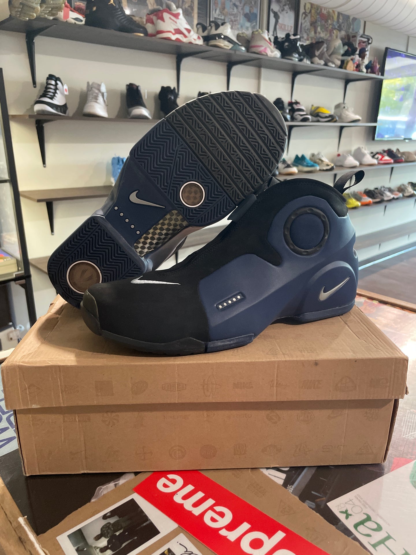 Nike Air Foamposite 2 ‘Black Midnight Navy’