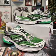 Saucony