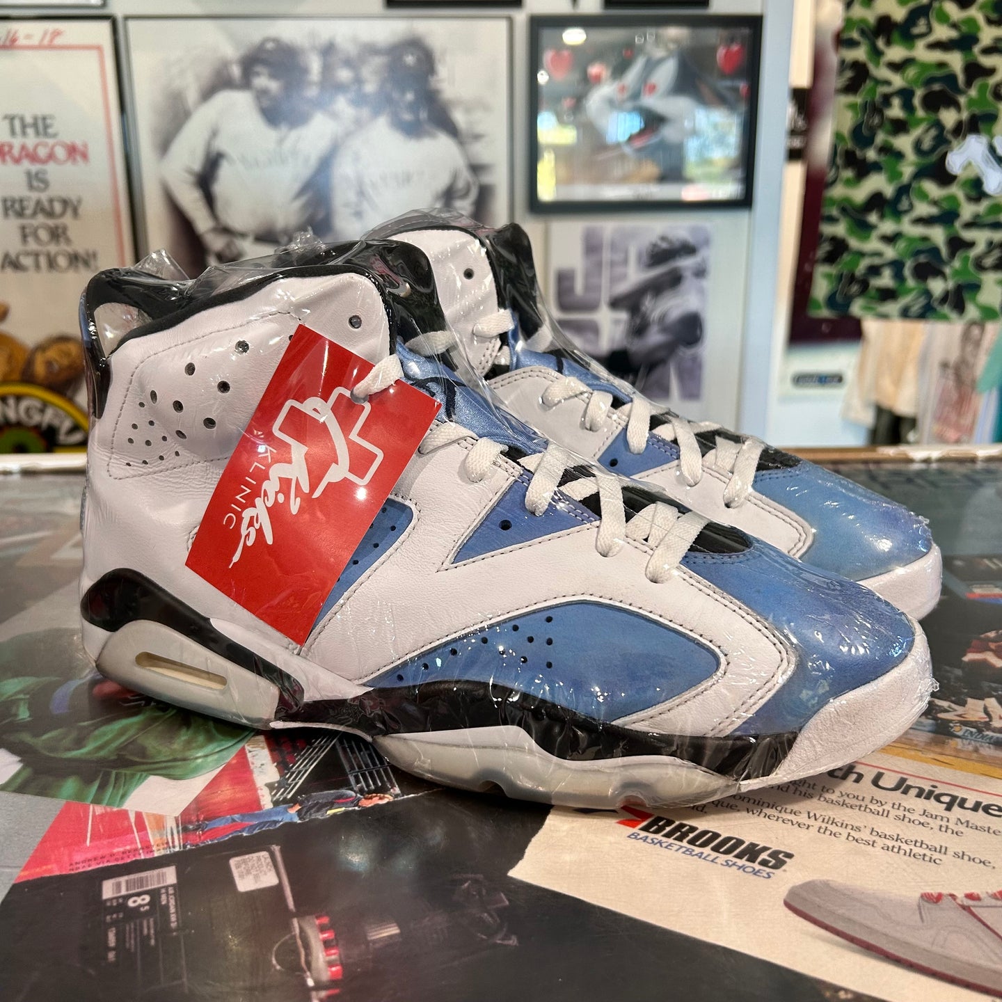 Unc Jordan 6’s