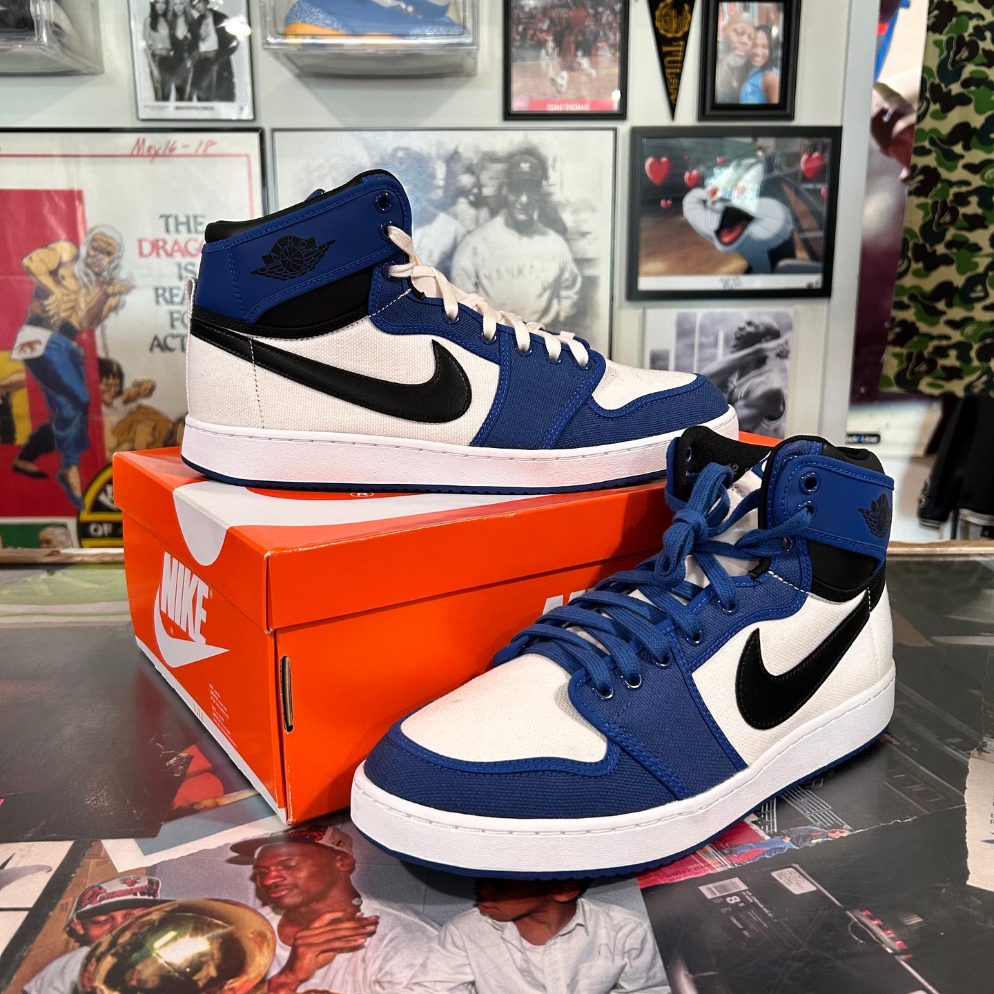 Royal blue Ajko