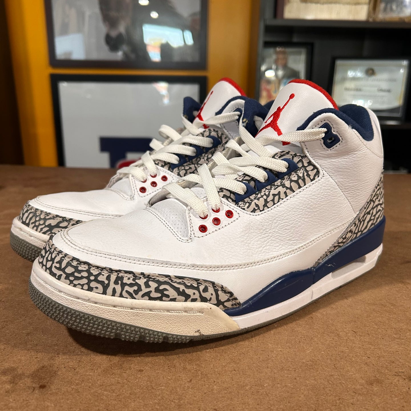 True blue jordan 3’s