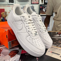 Triple White AF1