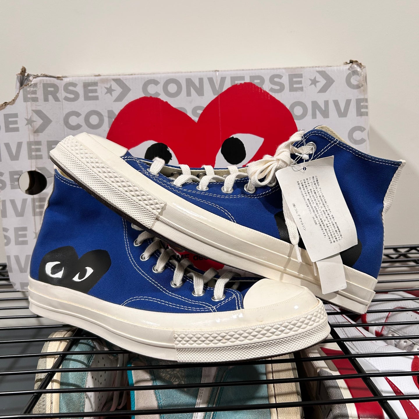 Cdg chucks