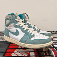 Turbo Green Jordan 1’s ( beaters )
