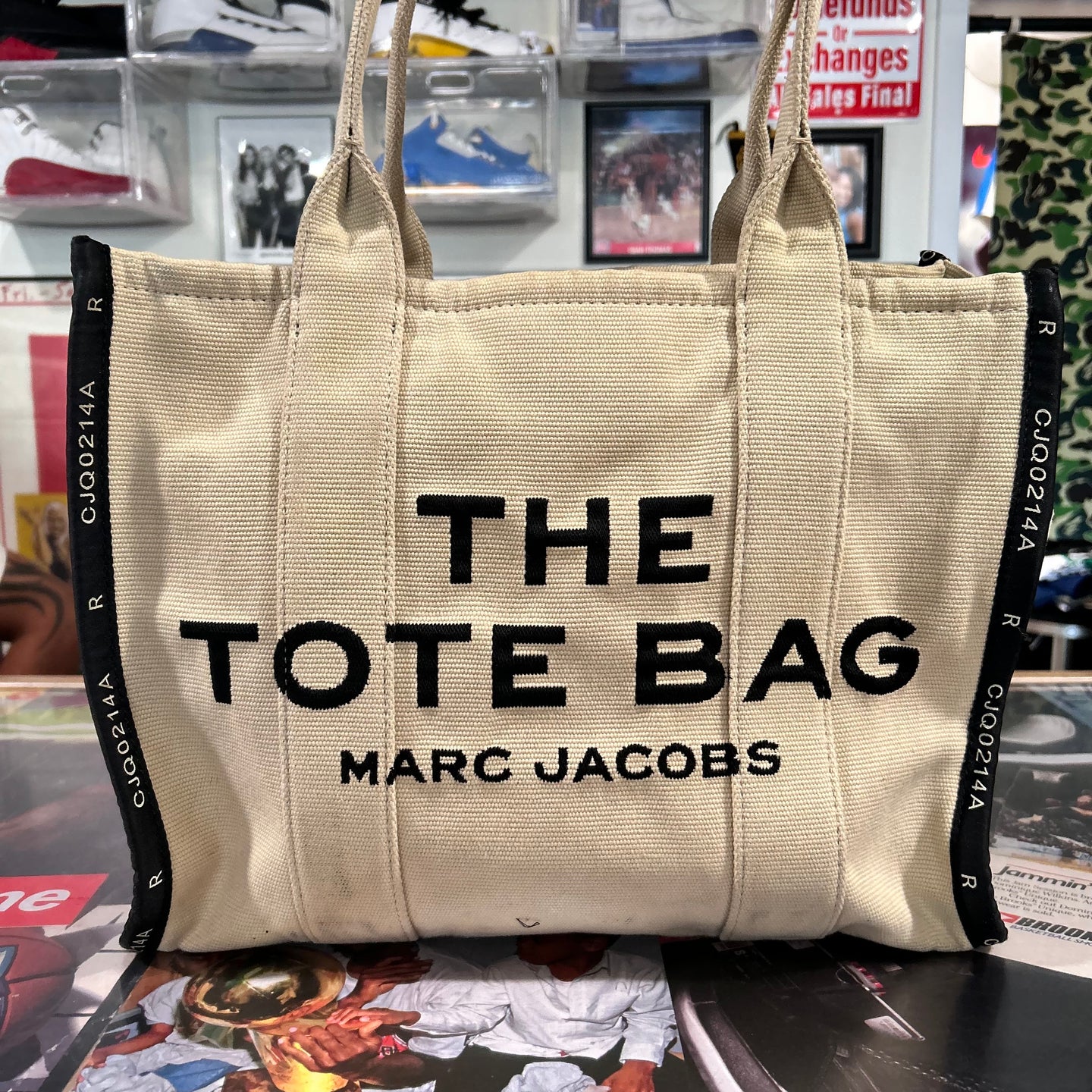 Marc Jacob’s tote bag