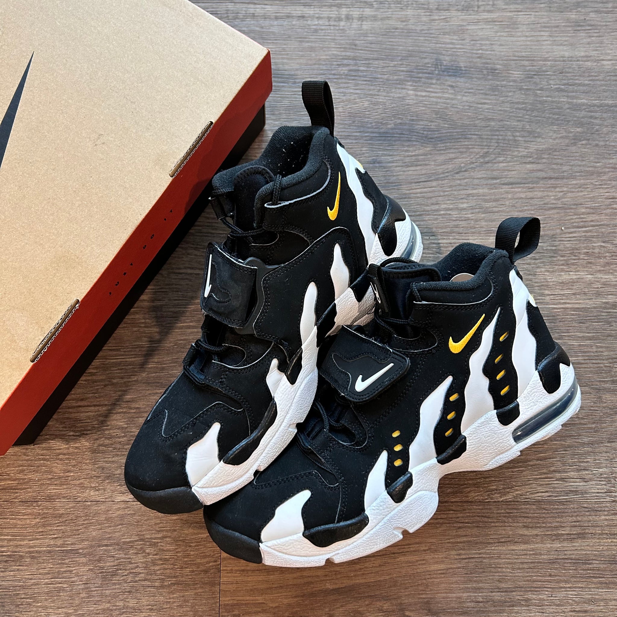 Nike Diamond Turfs