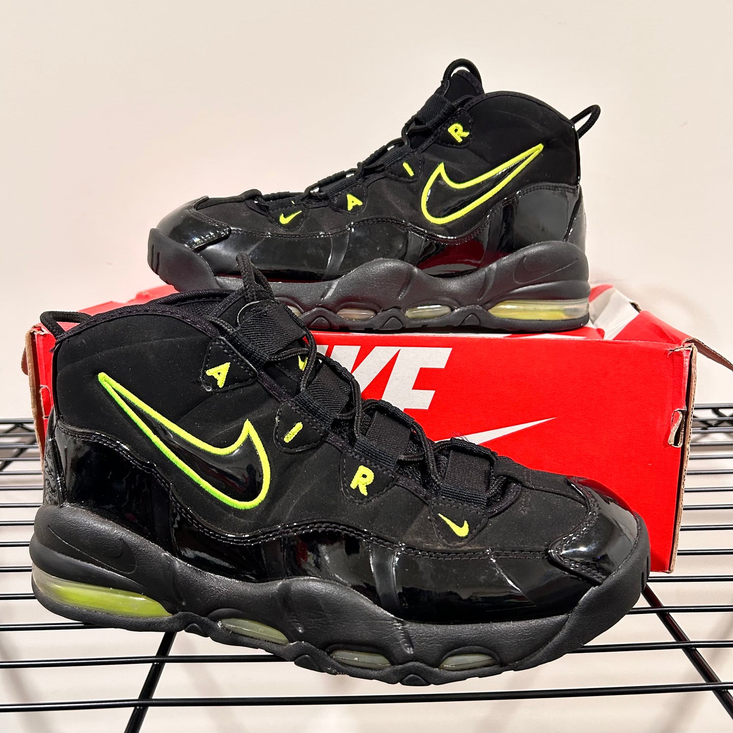 Nike Lime green Uptempo