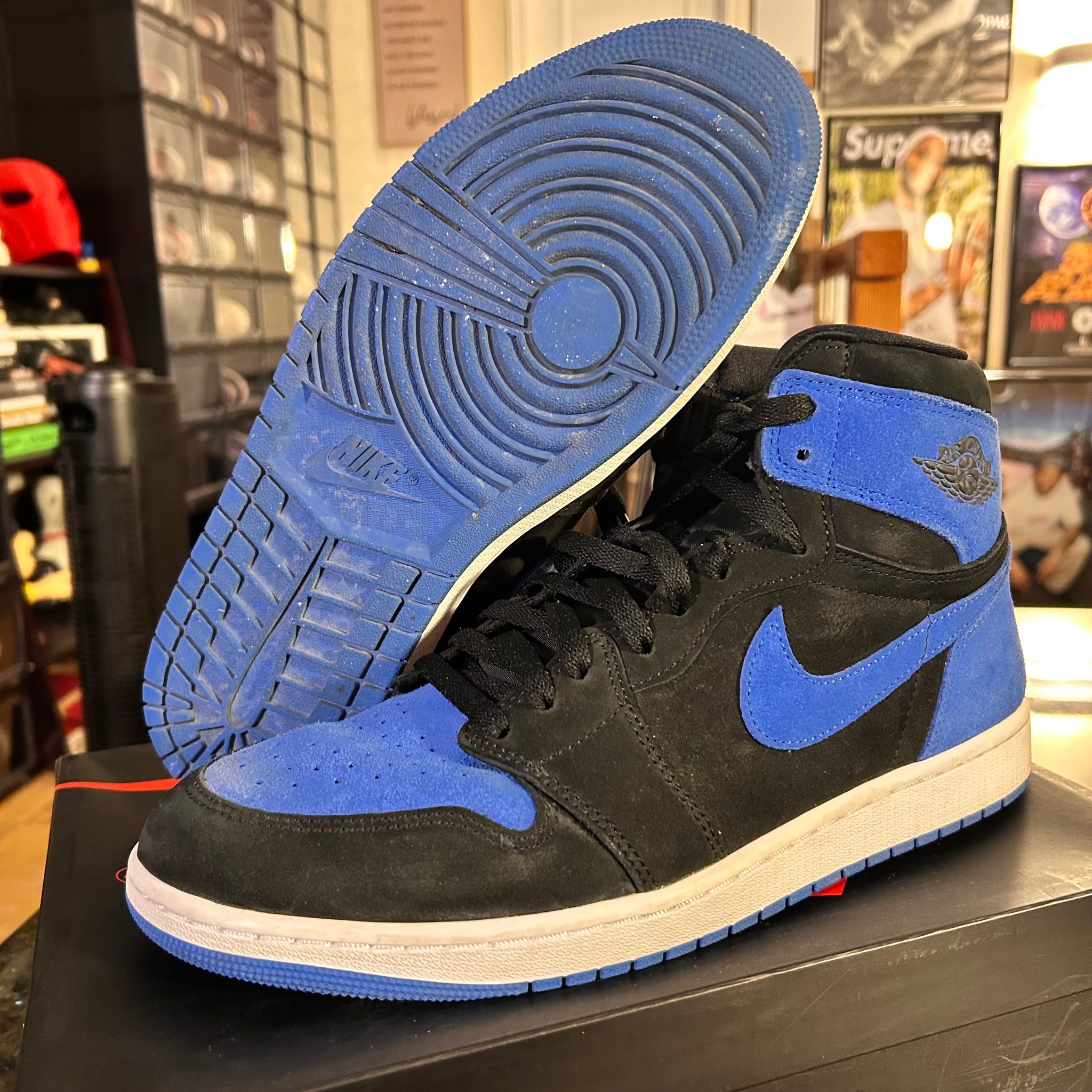 Reimagine Royal Jordan 1’s