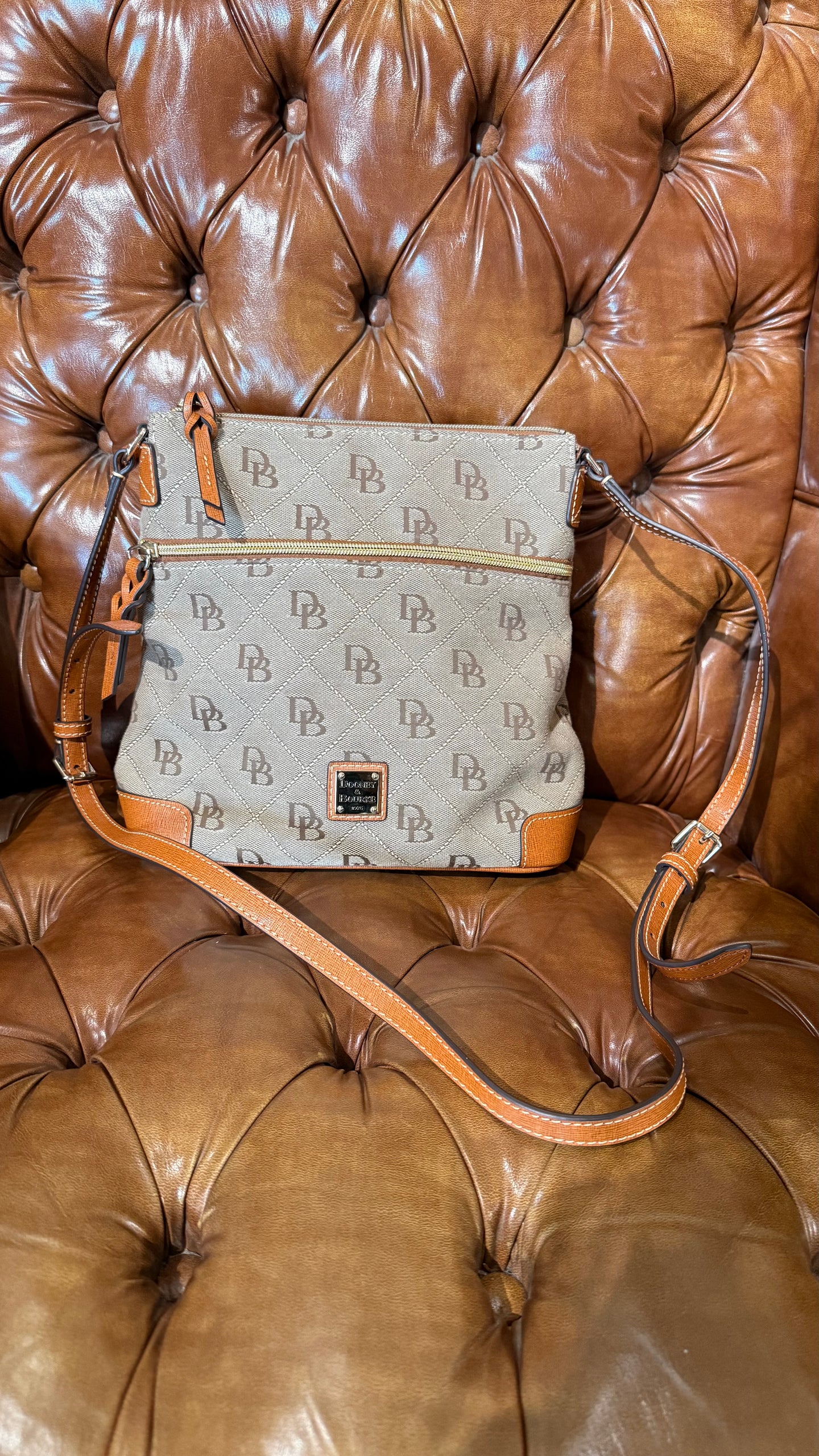 Dooney & Bourke Crossbody