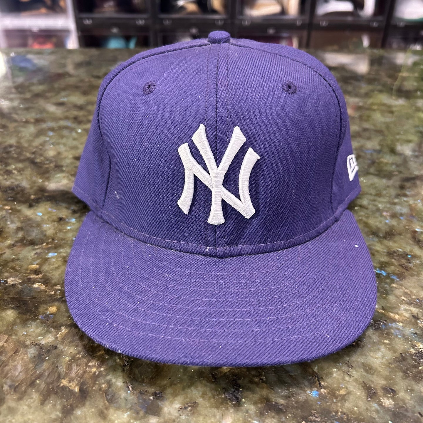Yankees fitted cap no side patch