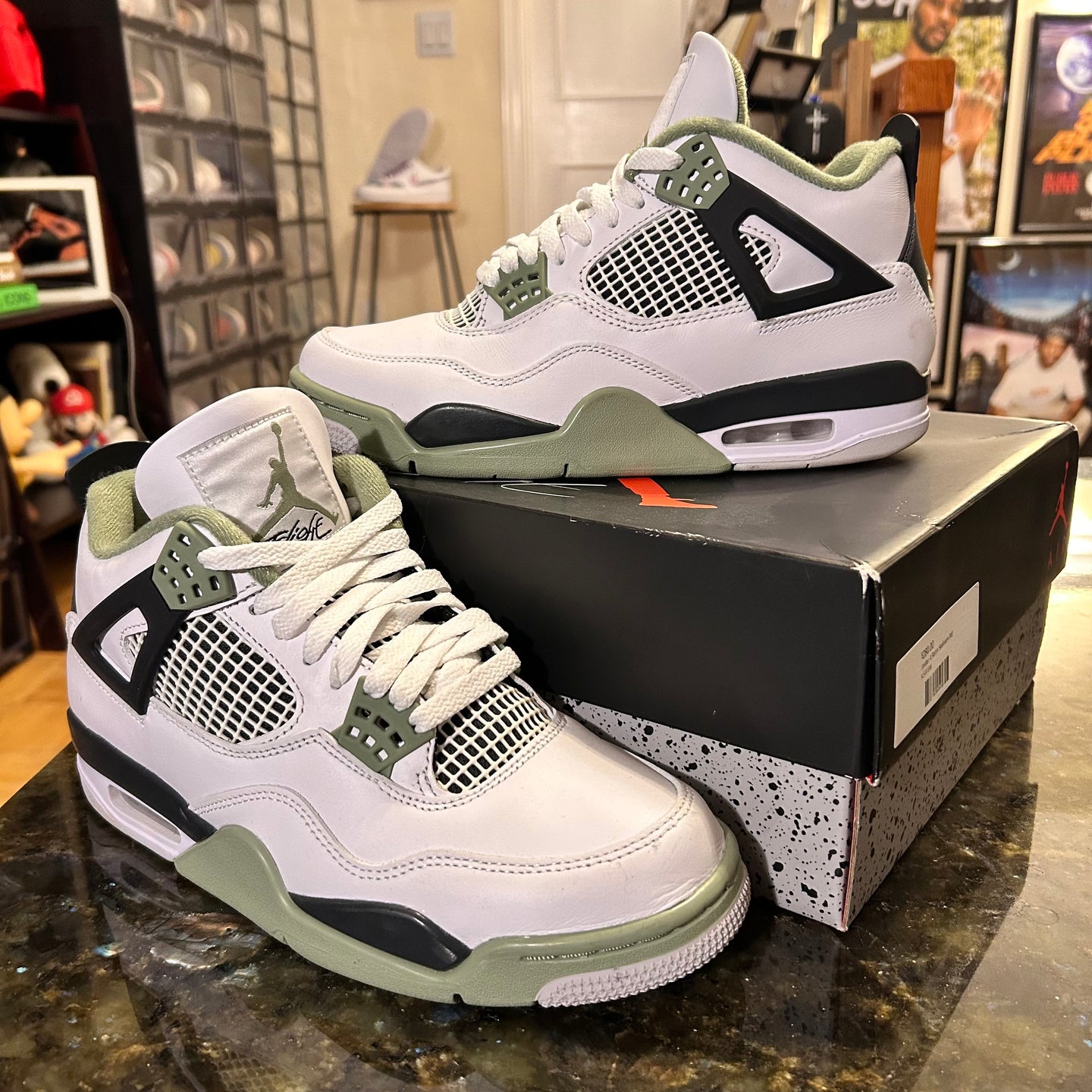Sea foam Jordan 4’s