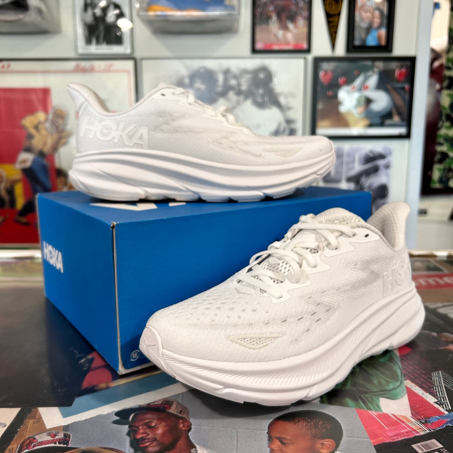 Hoka white