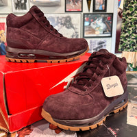 Burgundy suede Nike boots