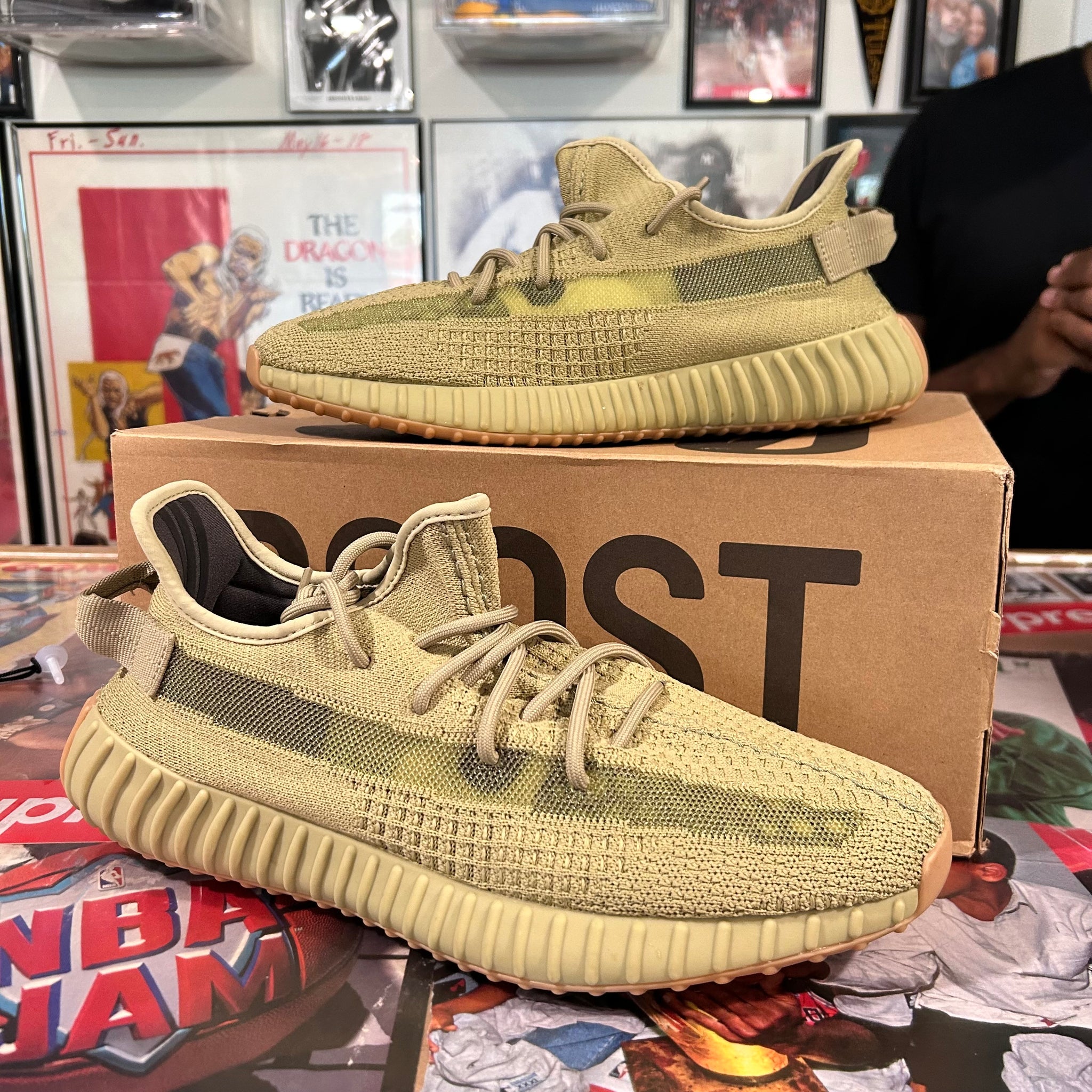 Yzy 350 yellow