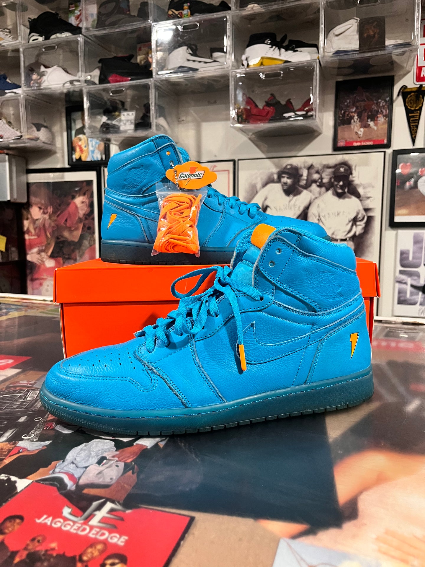 Gatorade Jordan 1’s