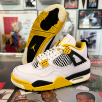 Sulfur Jordan 4’s