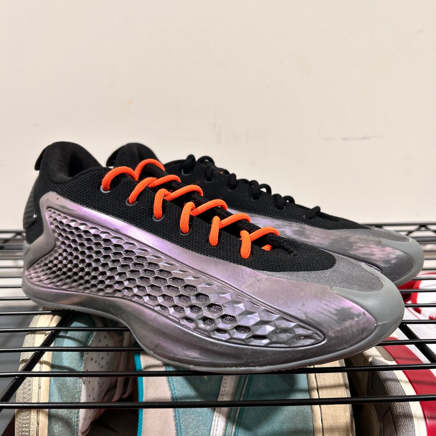 A.e adidas 1’s ( beaters no insoles )