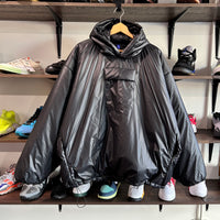 Yzy Gap Puffer Jacket ( fits like a xl )