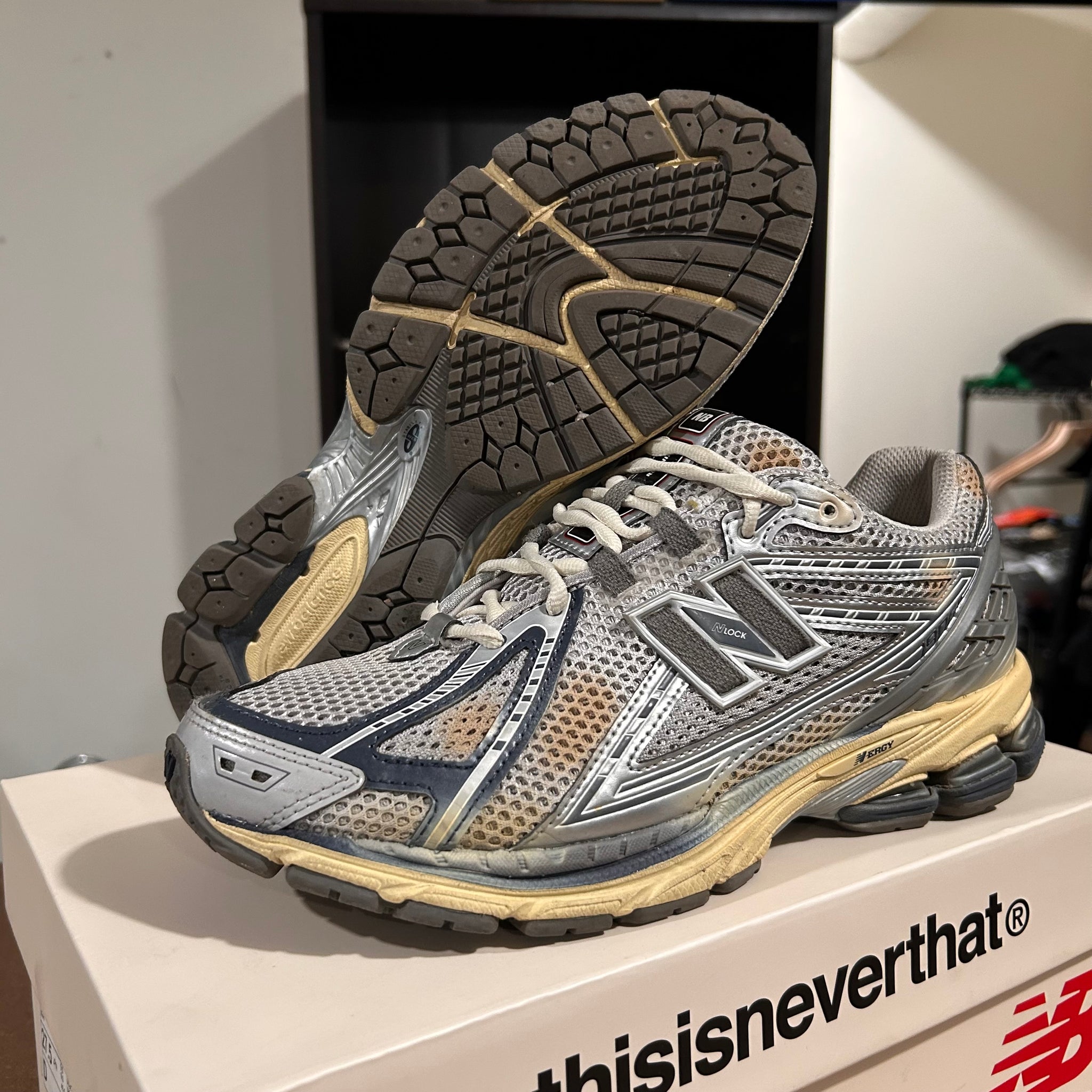 Thisisneverthat New balance  1906 vnds