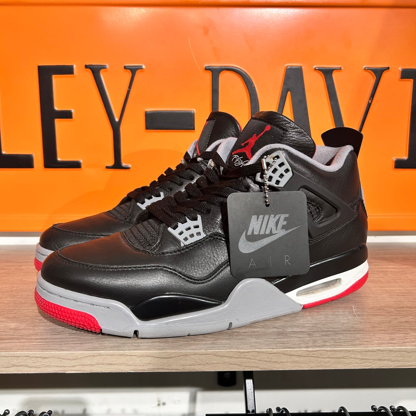 Reimagine Jordan 4
