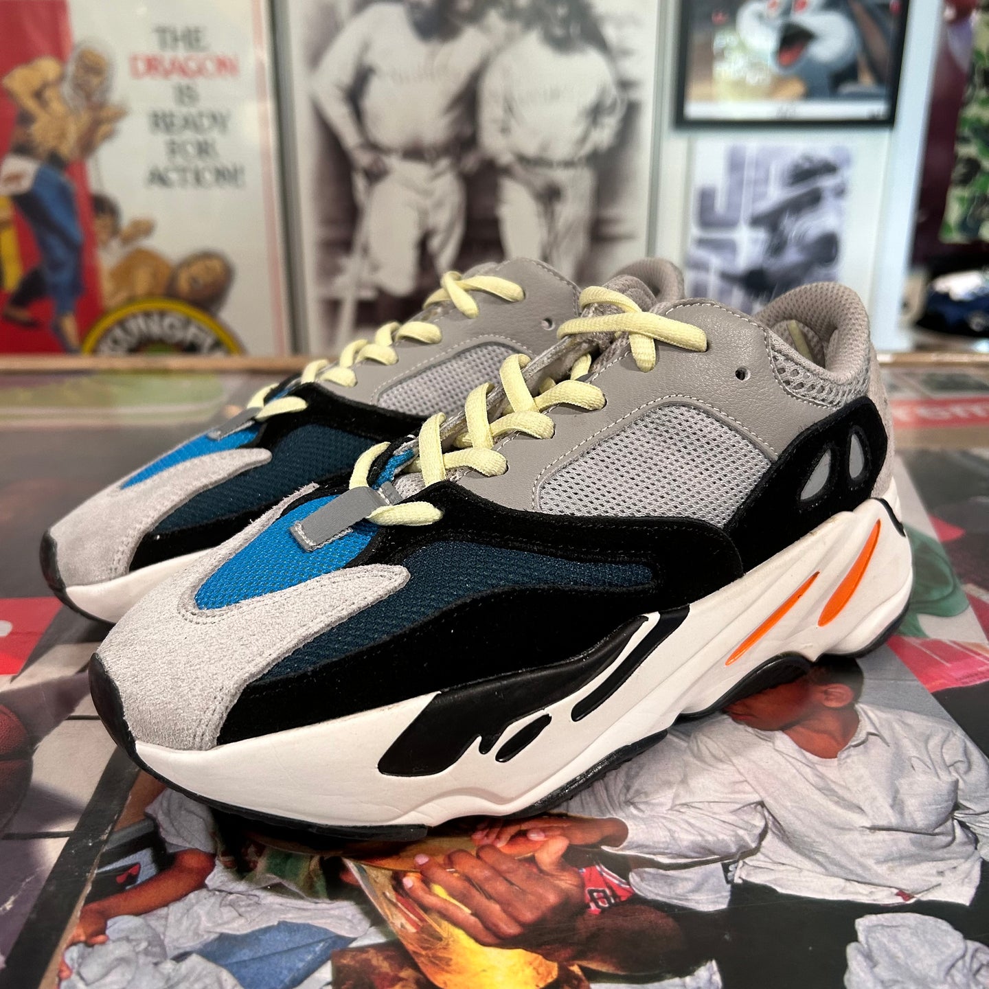 Adidas Yeezy Boost 700 - Wave Runner