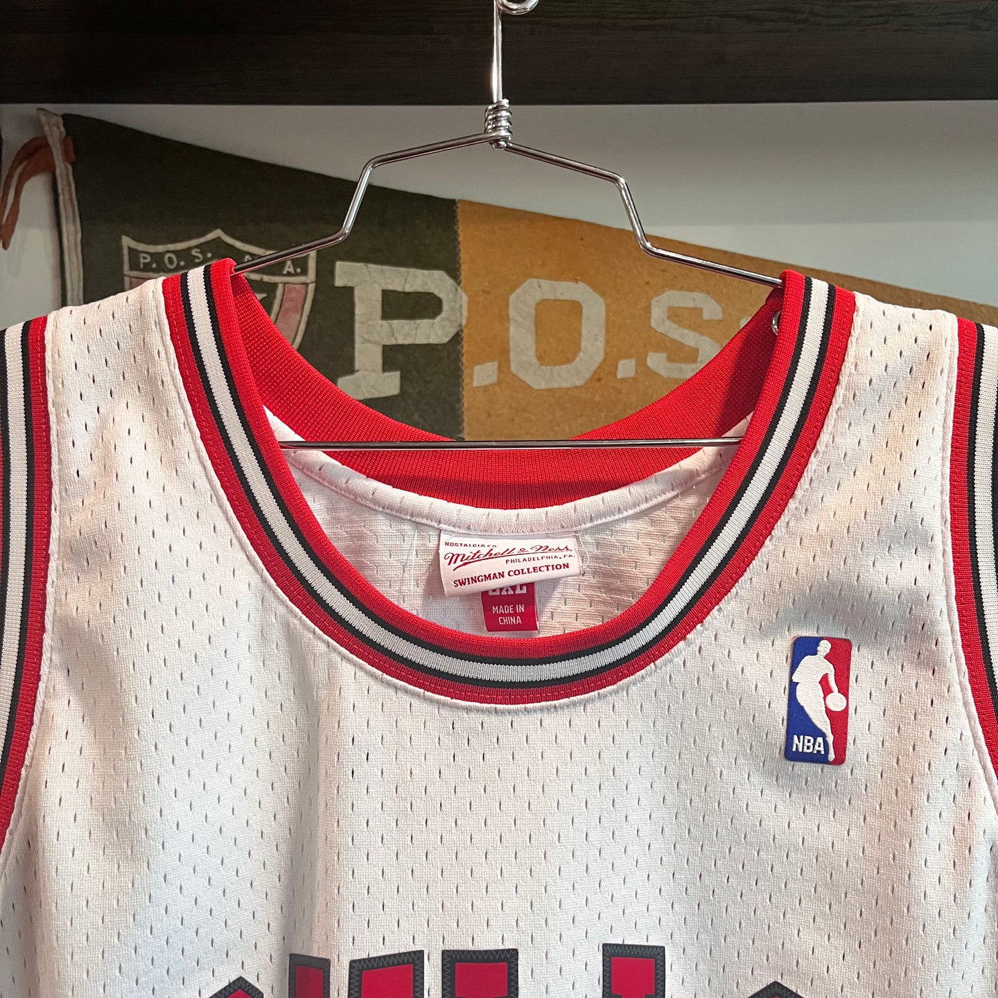 1997-98 Hardwood Classics Mitchell & Ness Scottie Pippen Basketball Jersey