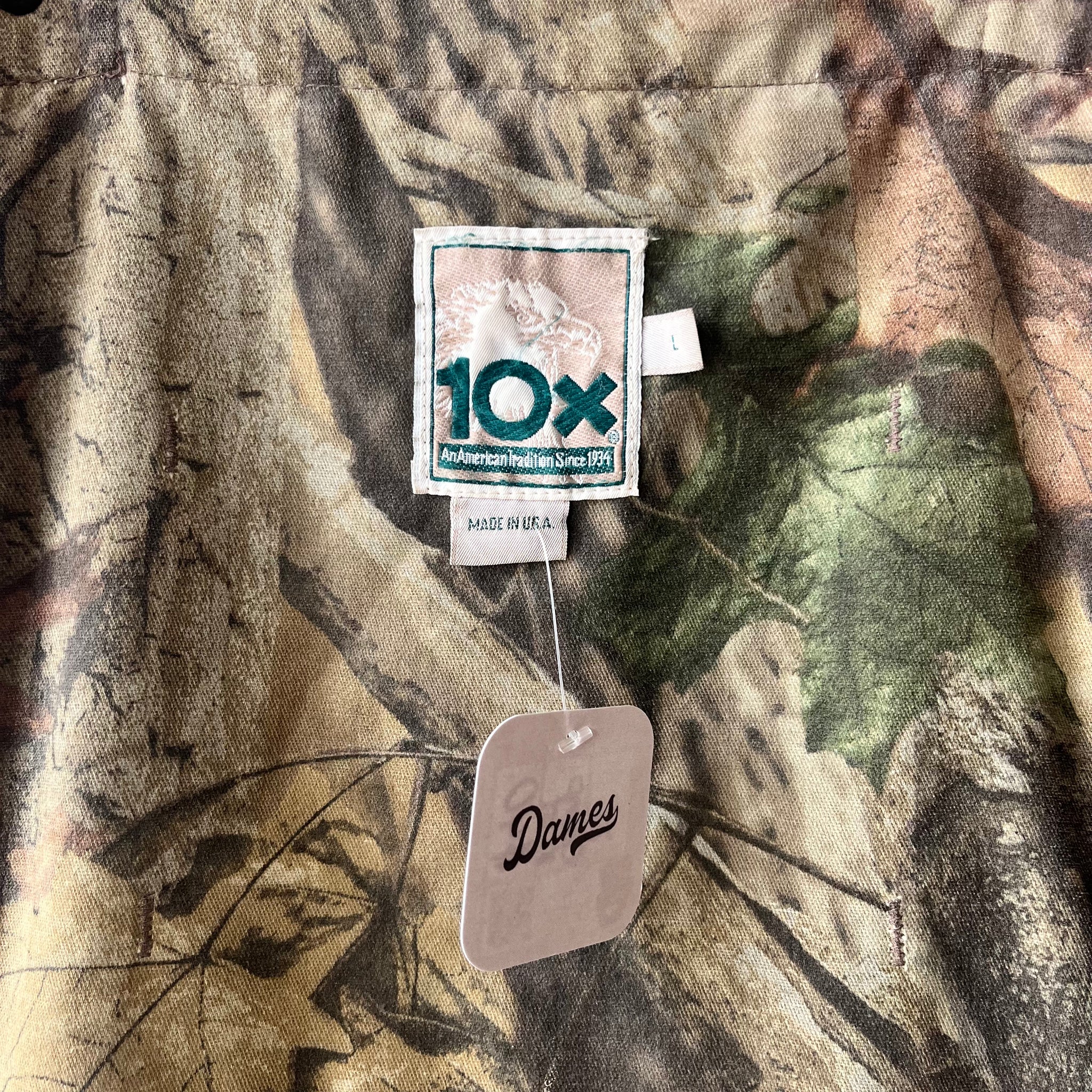 Vintage 10x Camouflage Hunting Vest w/Compass