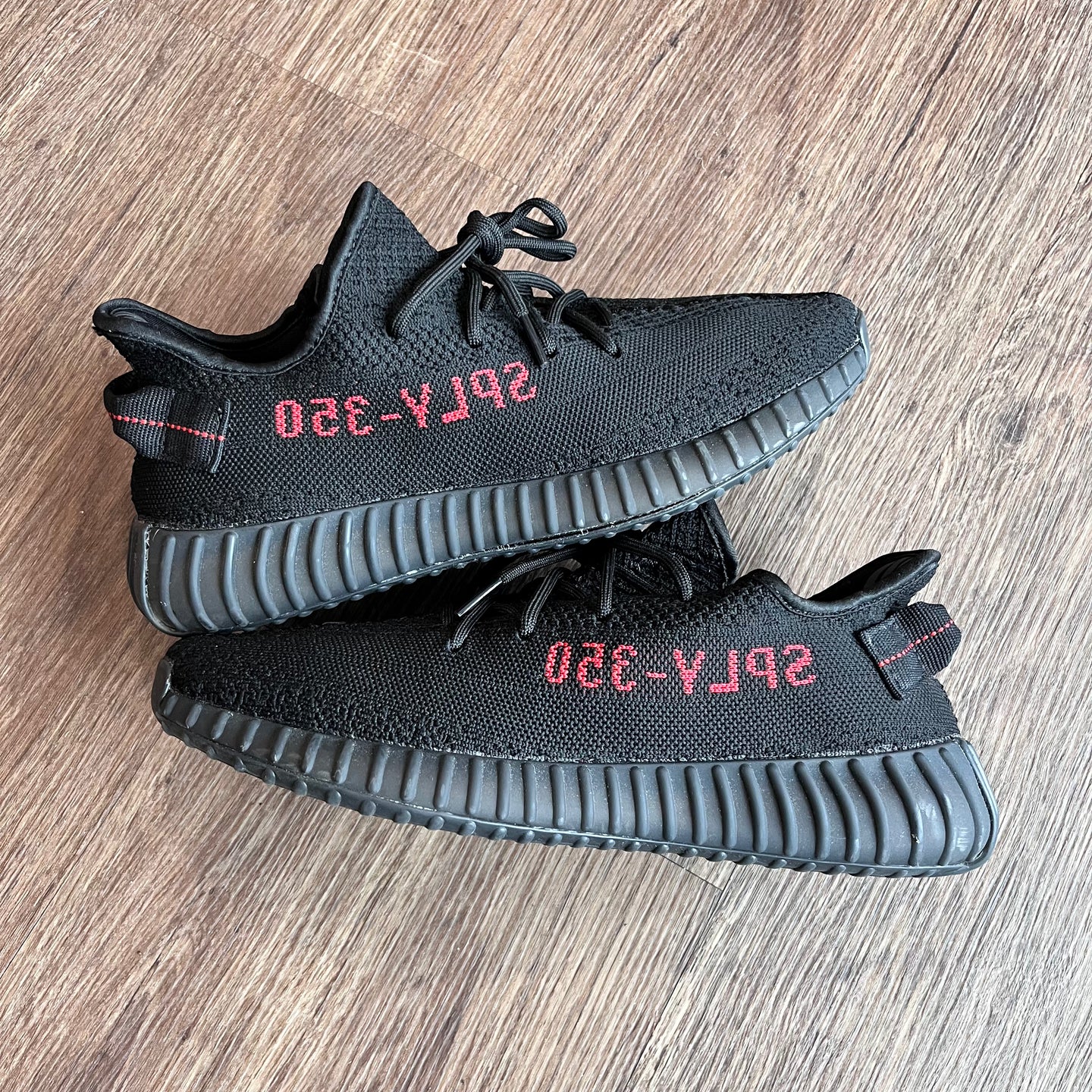 Yeezy Boost 350 v2 - No Box