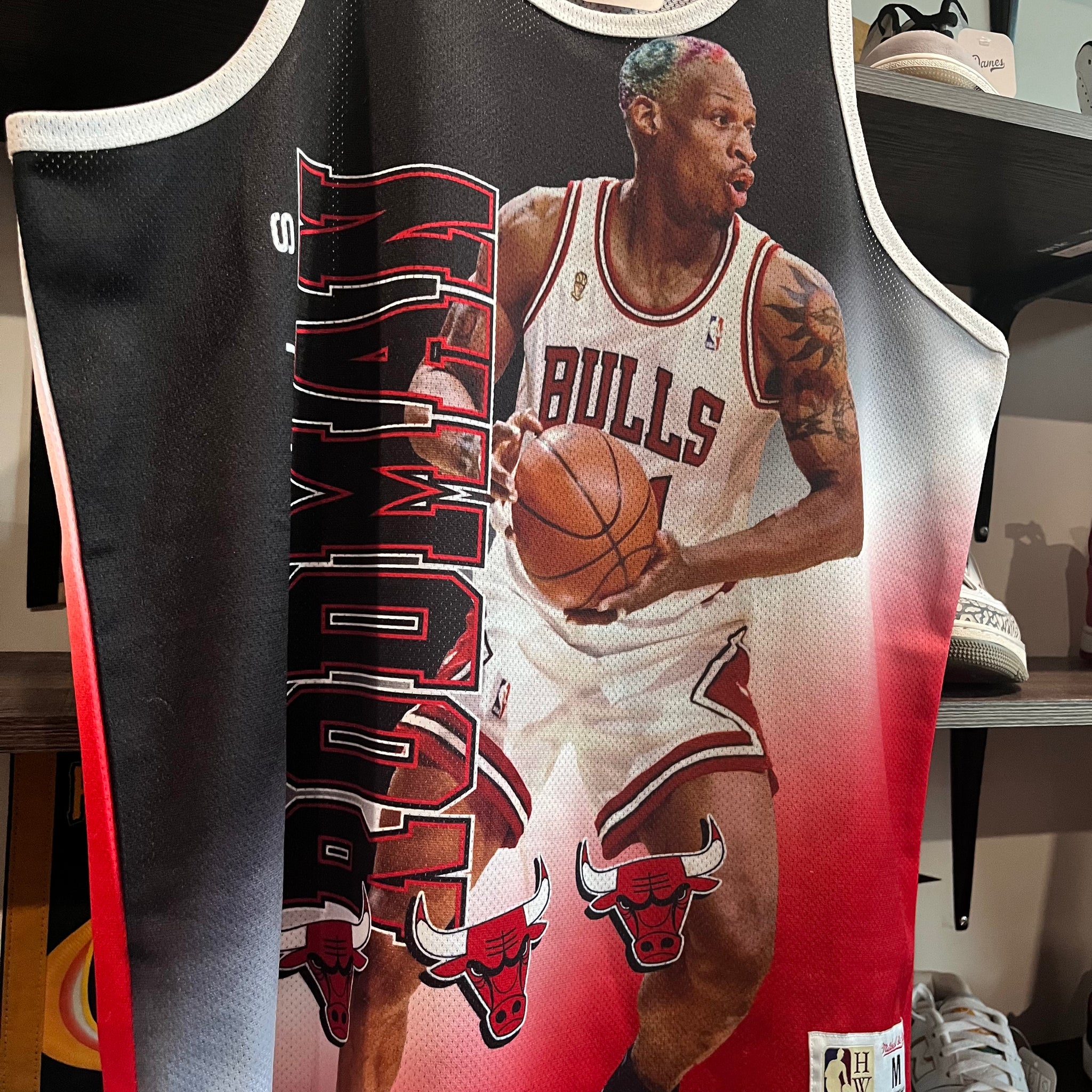 Hardwood Classics Mitchell & Ness Chicago Bulls Dennis Rodman Basketball Jersey