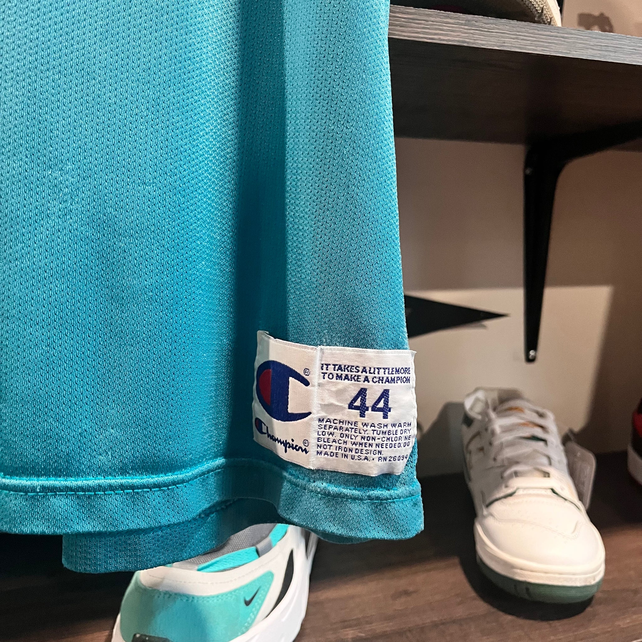 1990s Champion Larry Johnson Charlotte Hornets Basketball Jersey