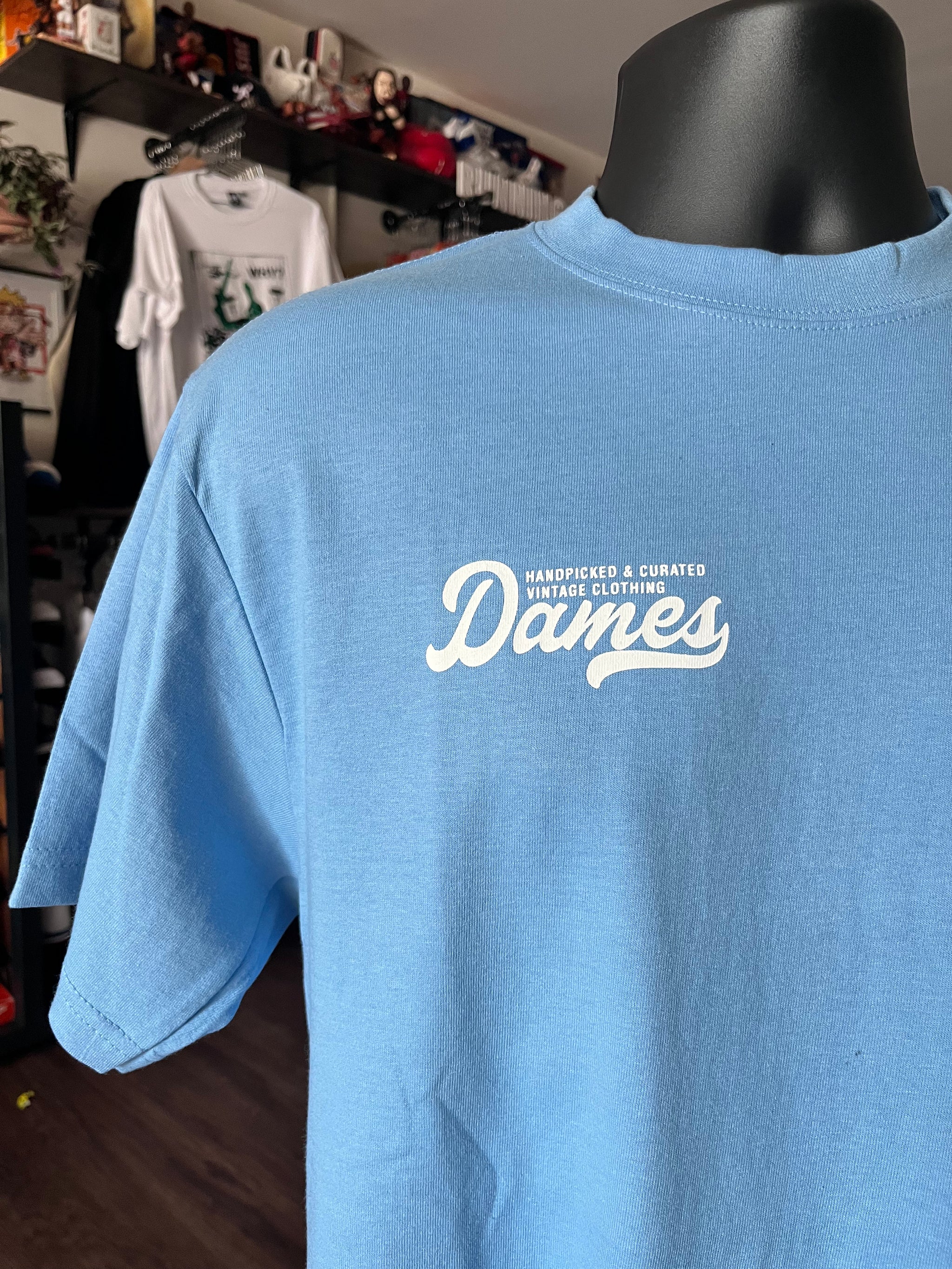 Dames ‘Handpicked & Curated Vintage Clothing Merch T-shirt