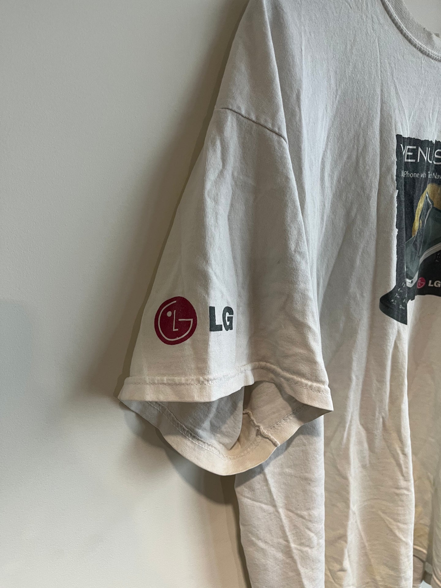 2000s LG Verizon Voyager Cell Phone T-shirt